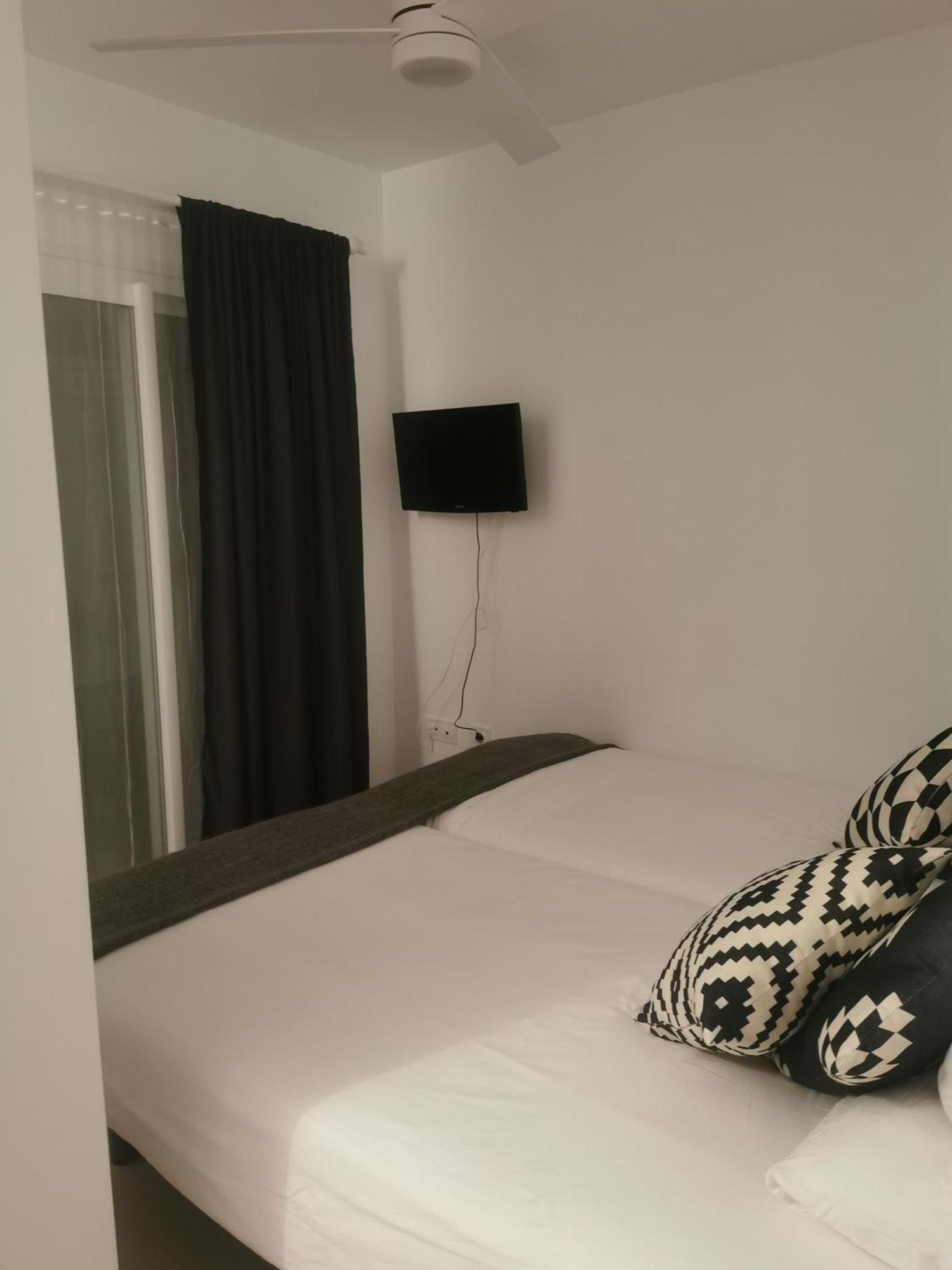 Beach Room Calasol La Cala Del Moral Esterno foto